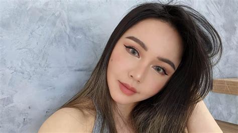 chloe ting youtube channel.